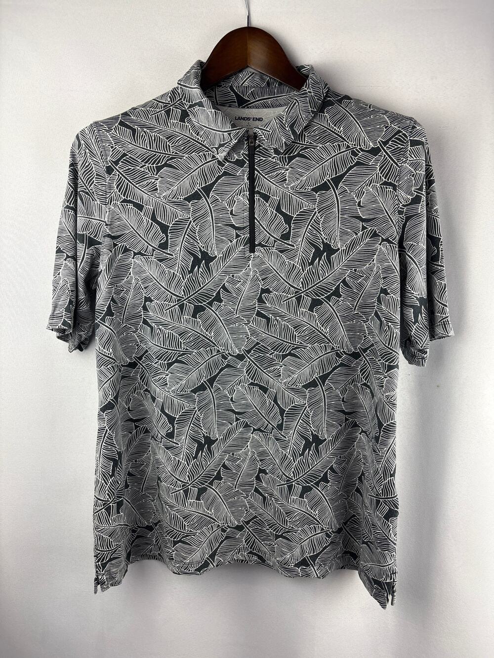 Women’s Lands’ End Large Black & White Leaf Pattern Polo Shirt